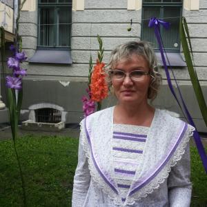 Erika Berga - Tour Guide Erika Berga - Tour Guide