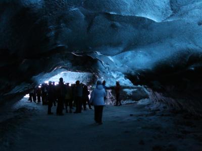 Glaciers and Aurora: Around Iceland in Winter